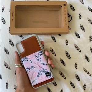 BRAND NEW thread wallets iphone case